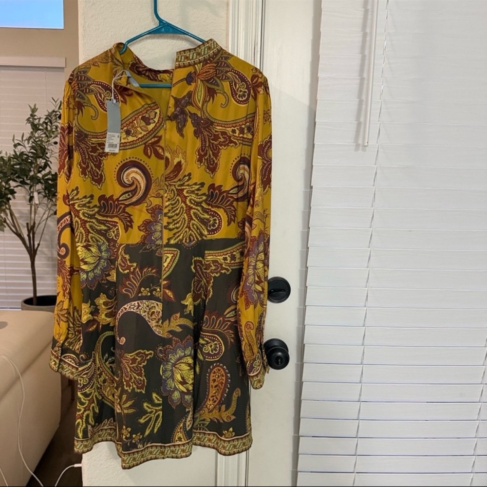 NWT Antonio Melani
Ellery Paisley Mock Neck Long Sleeve Dress - Picture 6 of 8
